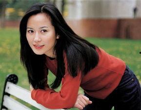 俞飞鸿花絮视频,镜头背后的优雅瞬间  第2张